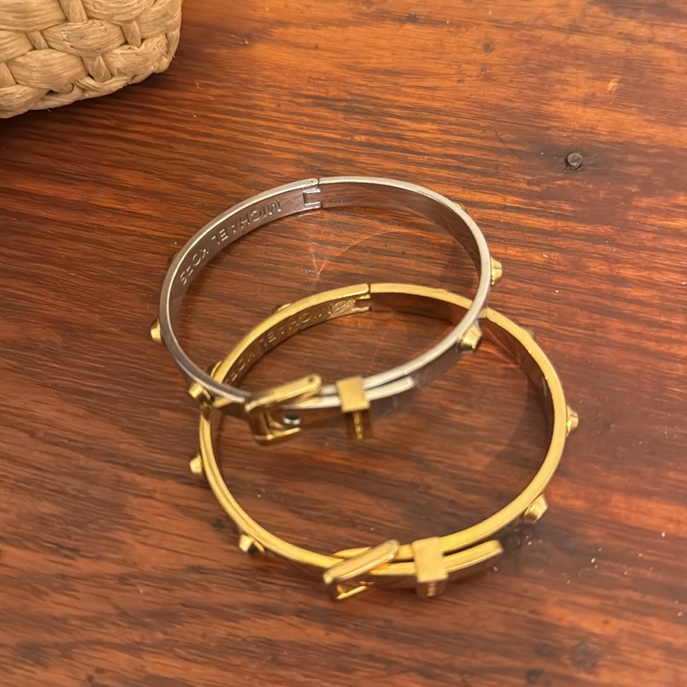 Buckle bracelets - Picture 2 of 8
